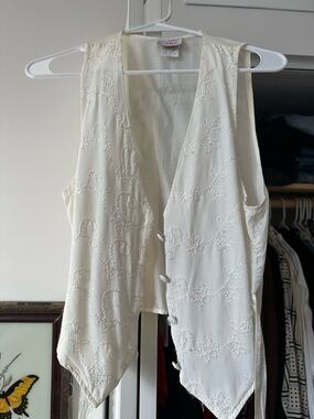 Vintage Beaded Cream V-Neck Sleeveless Vest